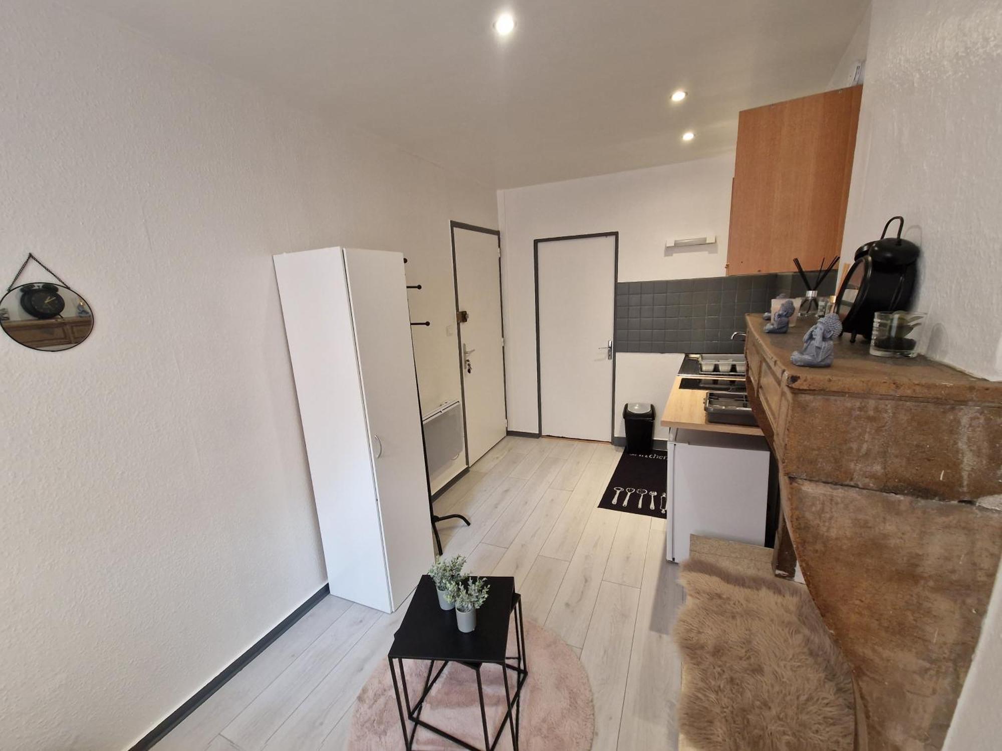Le Cocon Apartamento Besançon Exterior foto