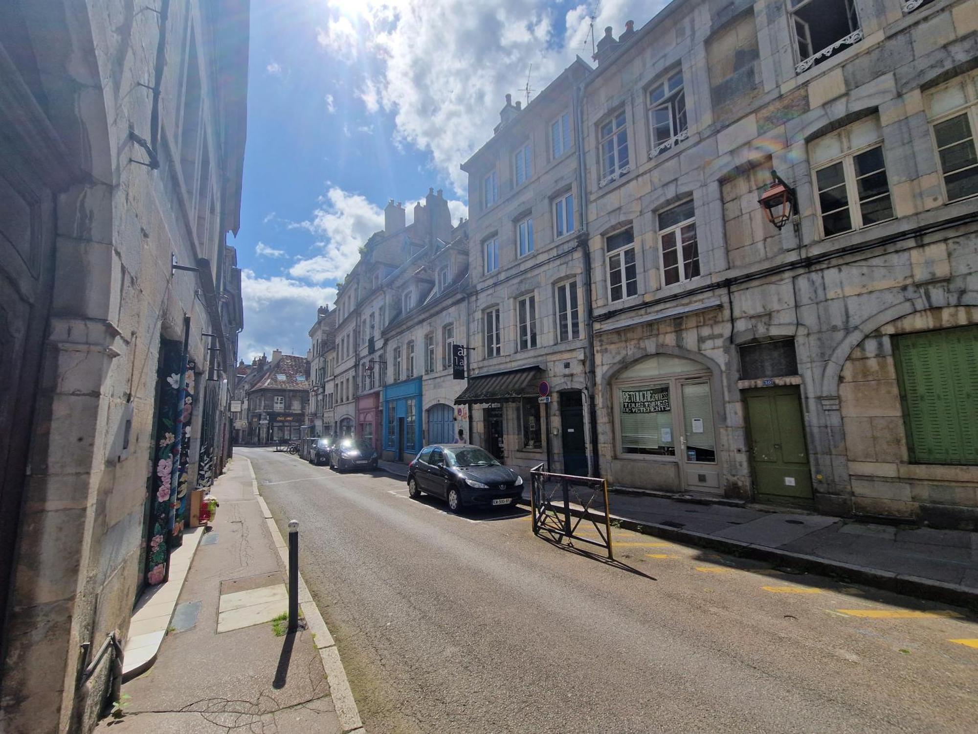 Le Cocon Apartamento Besançon Exterior foto
